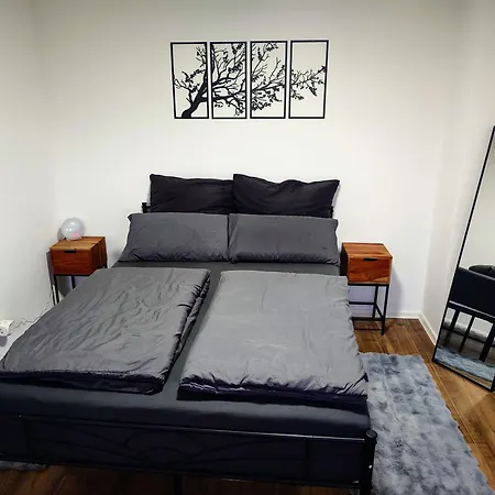 Liana Mit Blick Zur Burg Appartement *