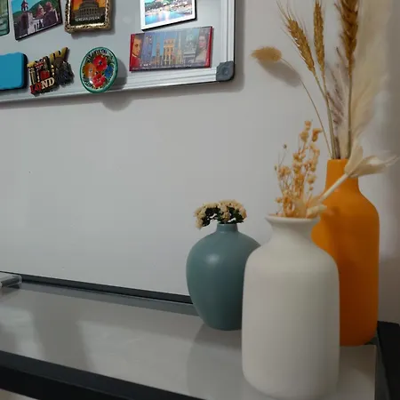 Liana Mit Blick Zur Burg